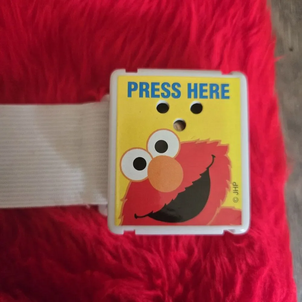 Vintage Sesame Street Elmo Costume Disguise Toddler SZ 2-4 Tickle Me Sound Belt